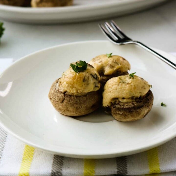 Spicy cream cheese stuffed mushrooms