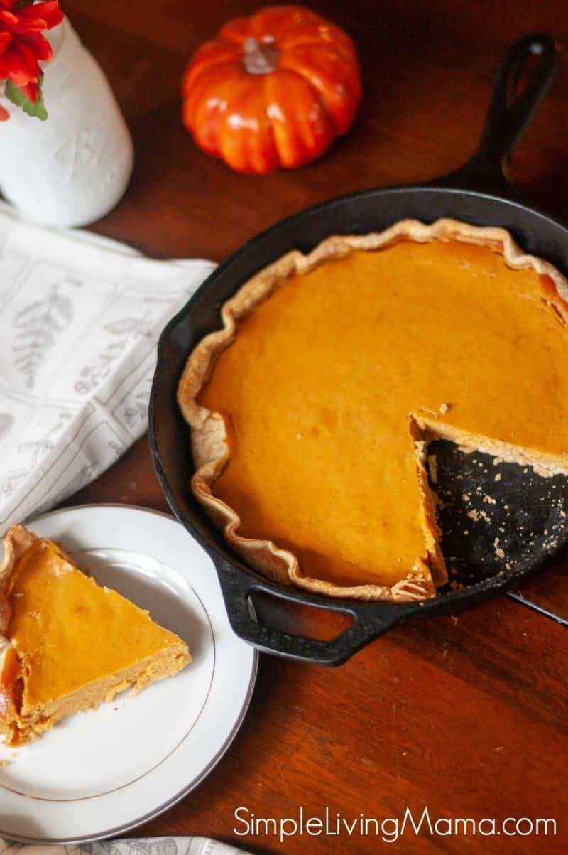 Everyone is always wondering what to do with those mini cast iron pans.  Here you go! Crustless Pumpkin Pie! Delicious!!! : r/castiron